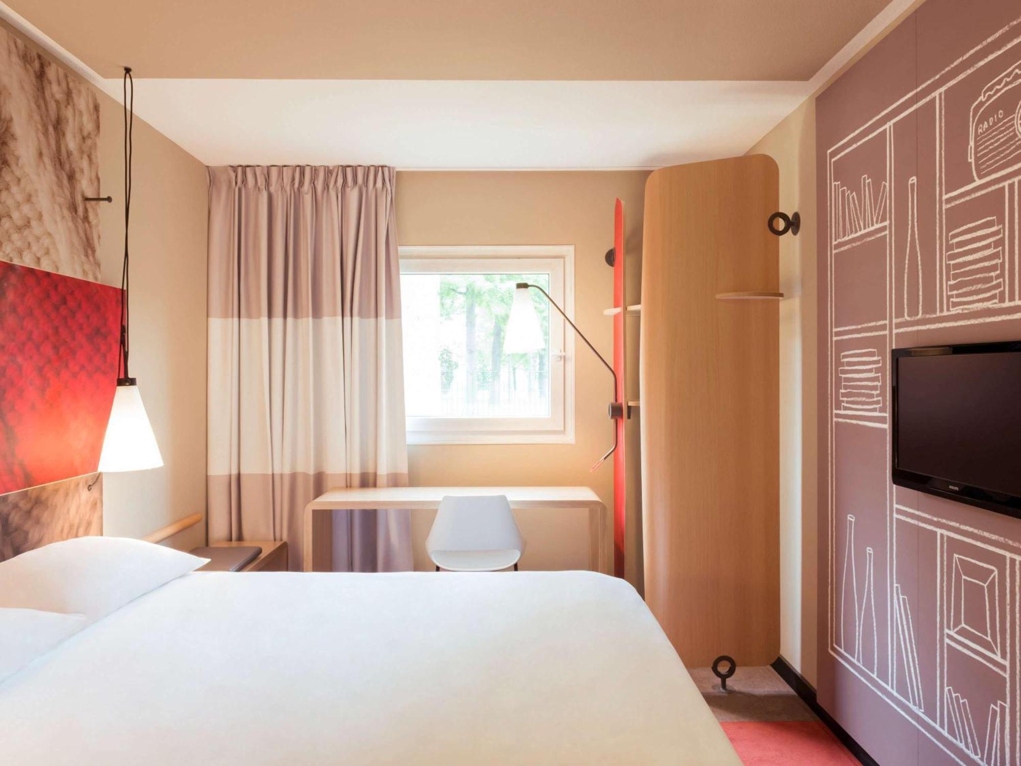 Hotel Ibis Montauban Exterior foto